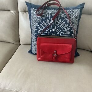 Patricia Nash! Rich Red Leather Kirby Shoulder Bag -EUC